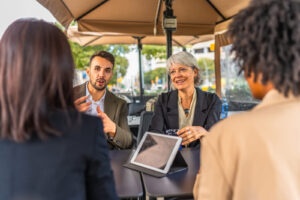 Gérant d'EURL accompagné par un expert-comptable Adheo dans le Grand Est